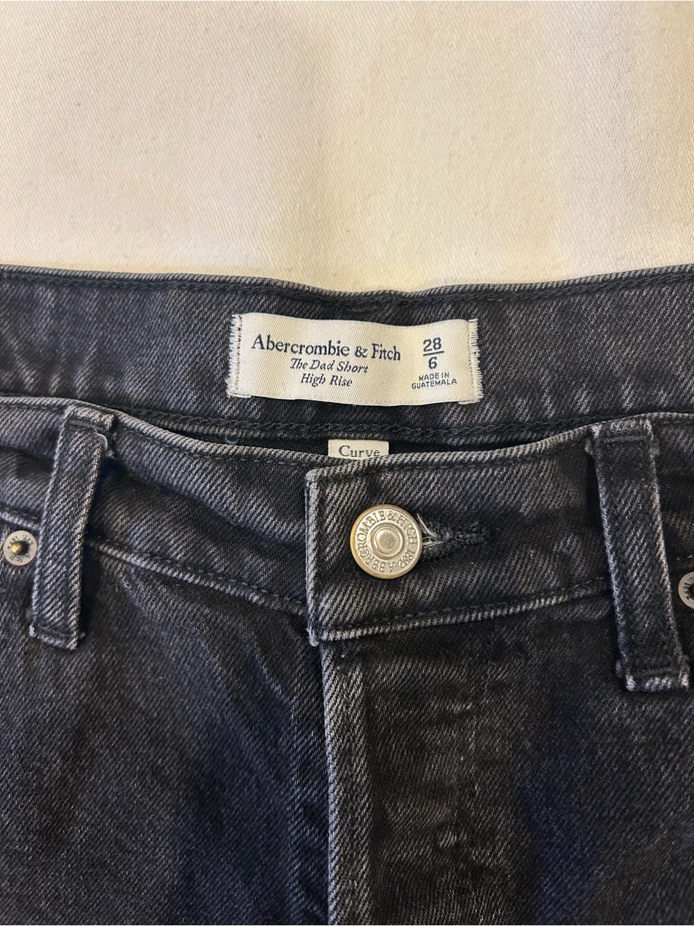 Women’s black Abercrombie Jean shorts - Picture 3 of 7